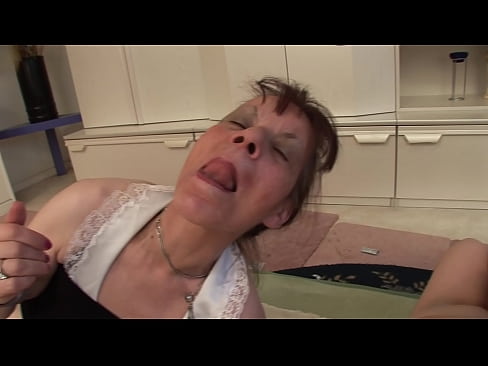 ❤️ Due nonne e un nonno fanno una cosa a tre Pornoal it.pornoboden.ru ❌️