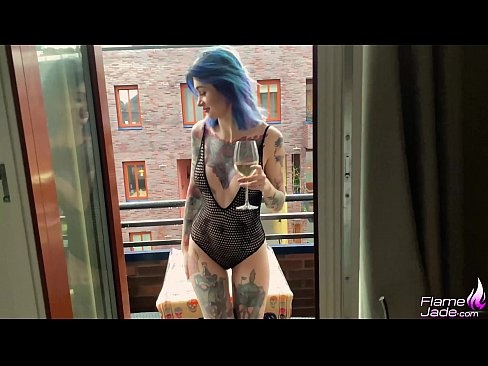 ❤️ Ragazza tremenda che succhia con un gulp e scopa appassionatamente sotto il cielo aperto Pornoal it.pornoboden.ru ❌️